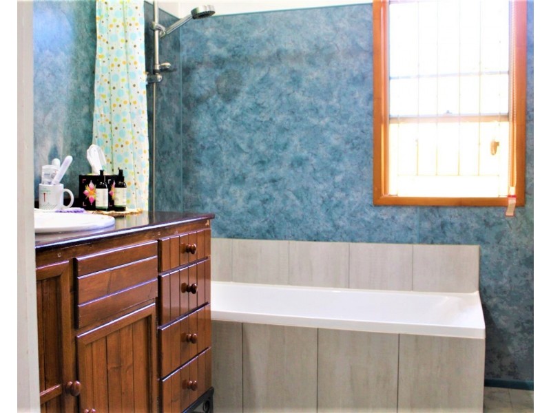 32 Tingoora Chelmsford Road, Tingoora QLD 4608