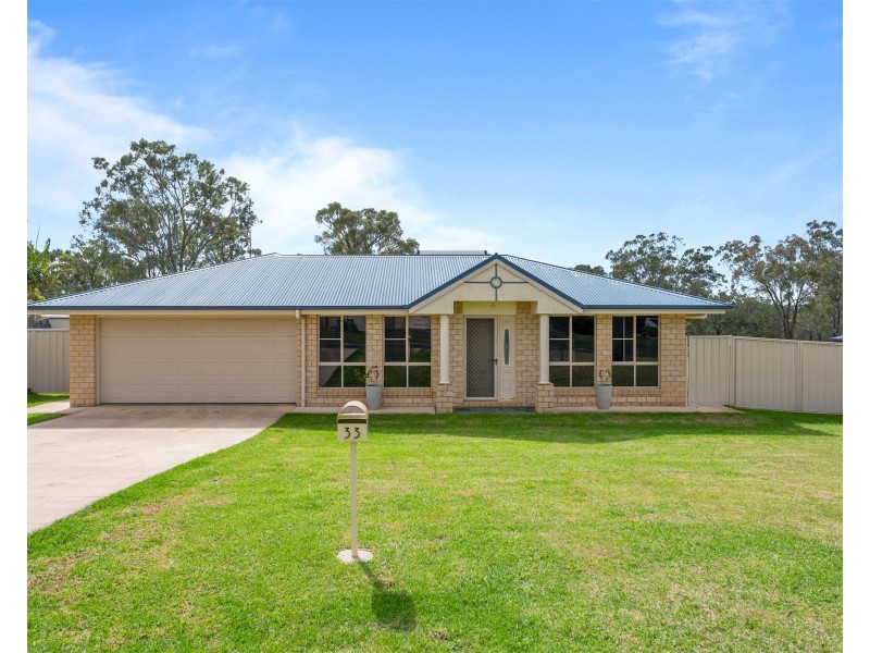 33 Highland Park Road, Meringandan West QLD 4352