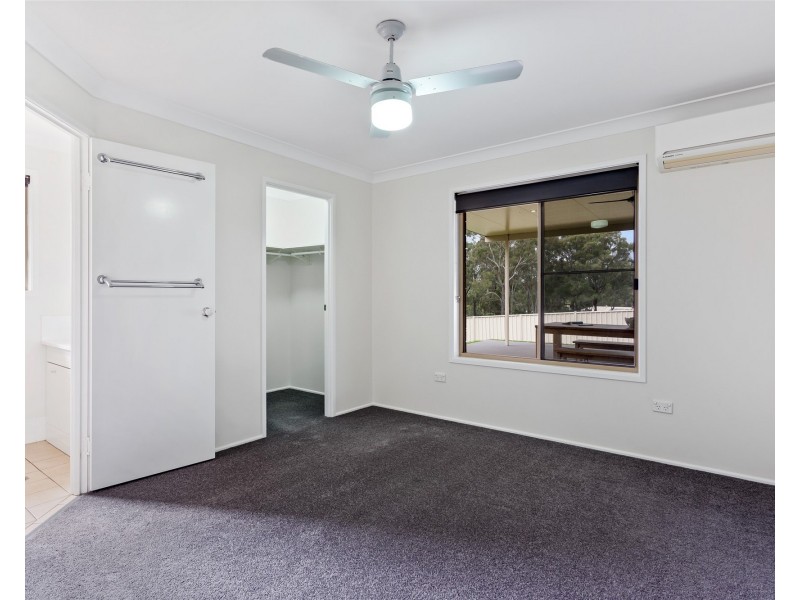 33 Highland Park Road, Meringandan West QLD 4352