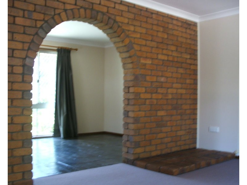 12 Mogg Road, Hampton QLD 4352
