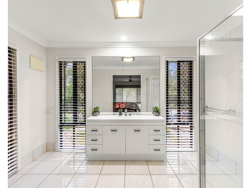 1002 Groomsville Road, Geham QLD 4352