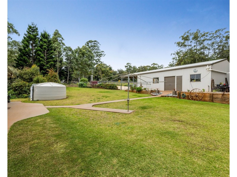 1 Daybreak Close, Cabarlah QLD 4352