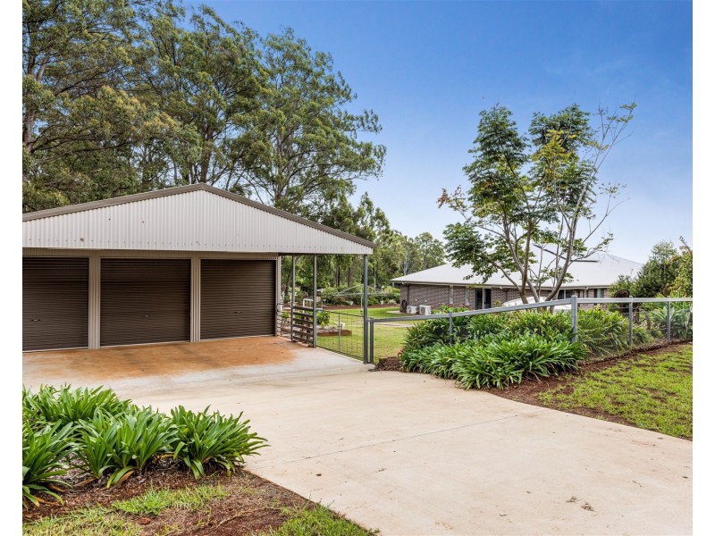 1 Daybreak Close, Cabarlah QLD 4352