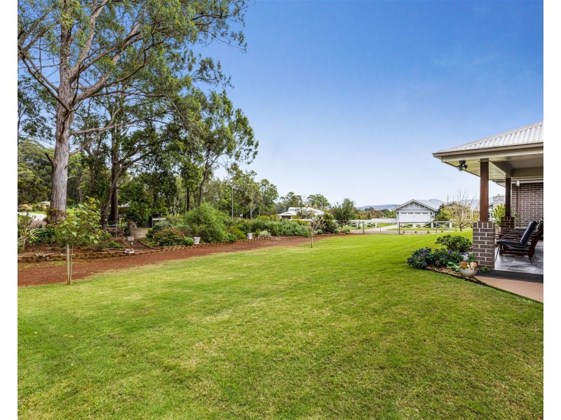 1 Daybreak Close, Cabarlah QLD 4352