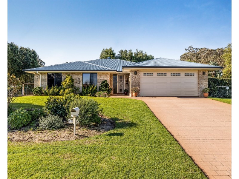 10 McLachlan Drive, Highfields QLD 4352