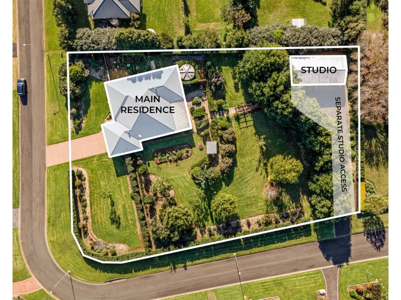 10 McLachlan Drive, Highfields QLD 4352
