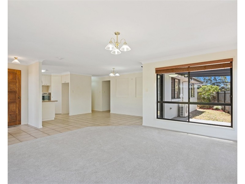 18/1 Cossart Street, Centenary Heights QLD 4350