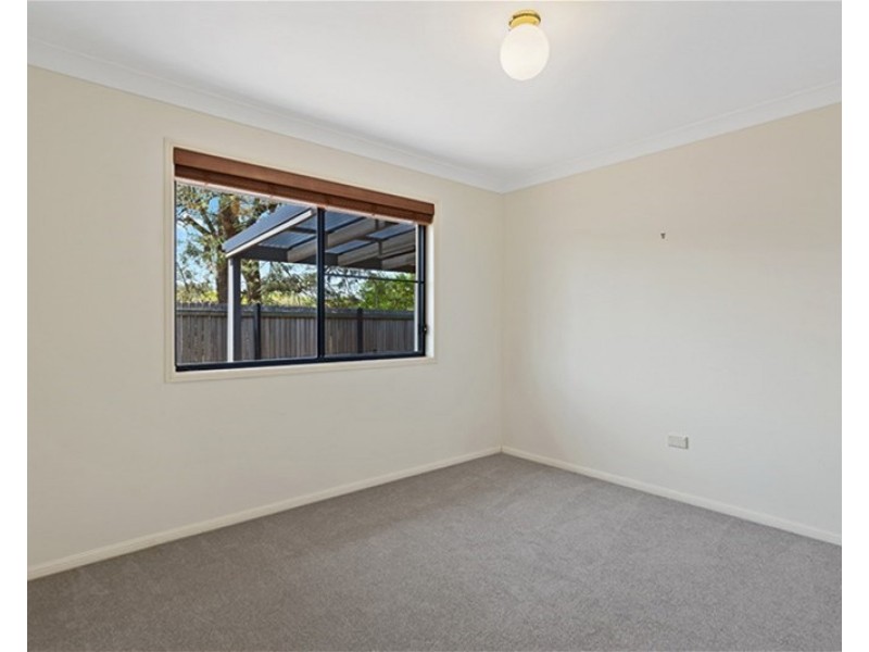 18/1 Cossart Street, Centenary Heights QLD 4350