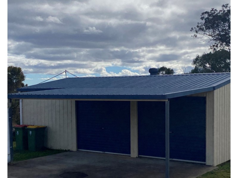 8 Petria Court, Meringandan QLD 4352