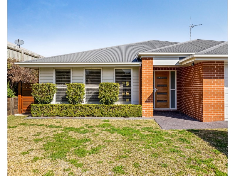 9 Trevean Drive, Kleinton QLD 4352