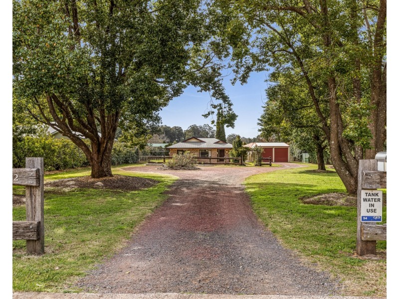 42 Highfields Road, Highfields QLD 4352
