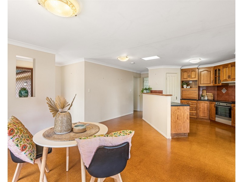 42 Highfields Road, Highfields QLD 4352