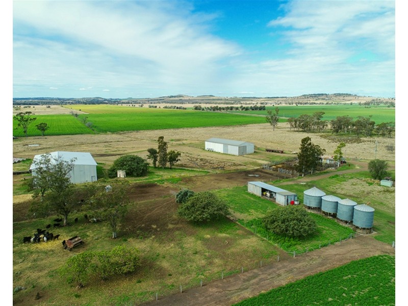 2323 Dalby Cooyar Road, Kaimkillenbun QLD 4406