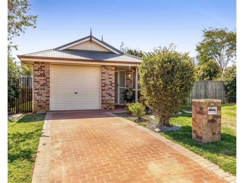 25 Biscay  Crescent, Glenvale QLD 4350