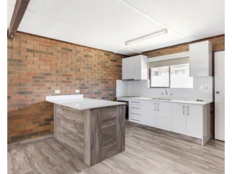 2/42-44 Lockwood Road, Kangaroo Flat VIC 3555