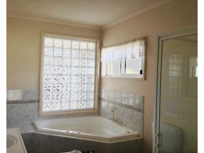 23 Ham Street, Kangaroo Flat VIC 3555