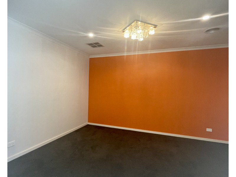 3 Cloverfields Crescent, Epsom VIC 3551
