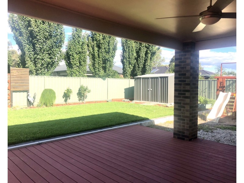 3 Cloverfields Crescent, Epsom VIC 3551