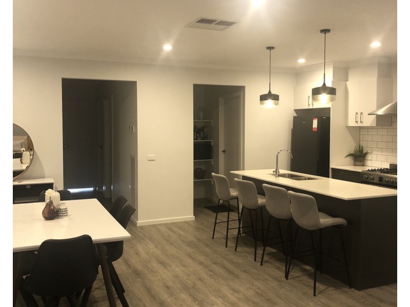 4 Cortland Close, Kangaroo Flat VIC 3555