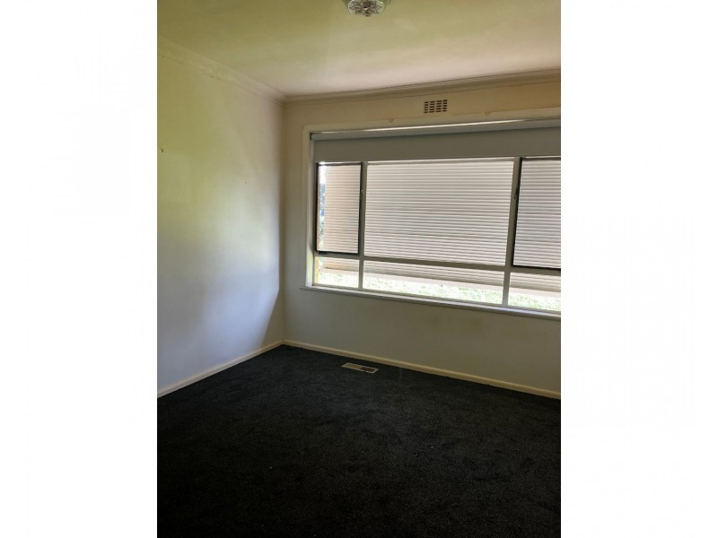 4 Lazarus Street, West Bendigo VIC 3550