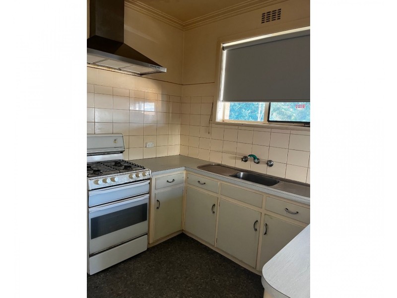 4 Lazarus Street, West Bendigo VIC 3550