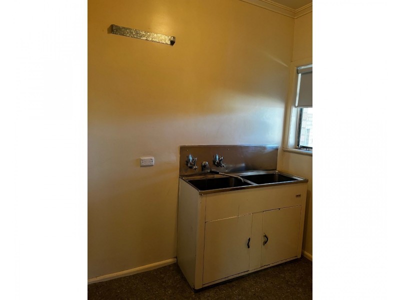 4 Lazarus Street, West Bendigo VIC 3550