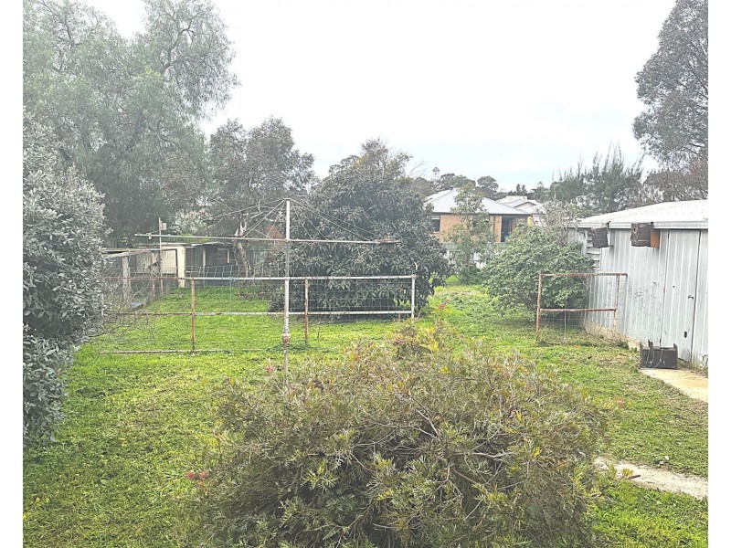 4 Lazarus Street, West Bendigo VIC 3550