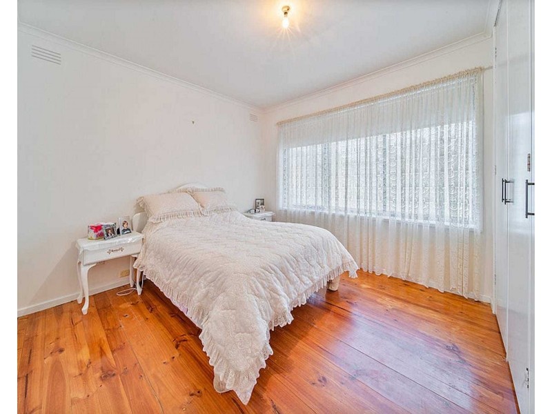 26 Pilcher Street, Strathdale VIC 3550