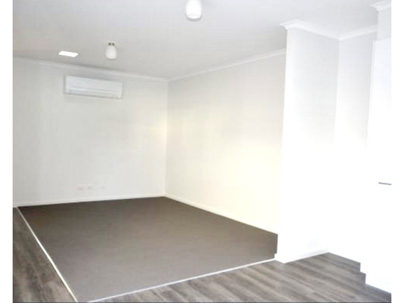 3/19 Olympic Parade, Kangaroo Flat VIC 3555