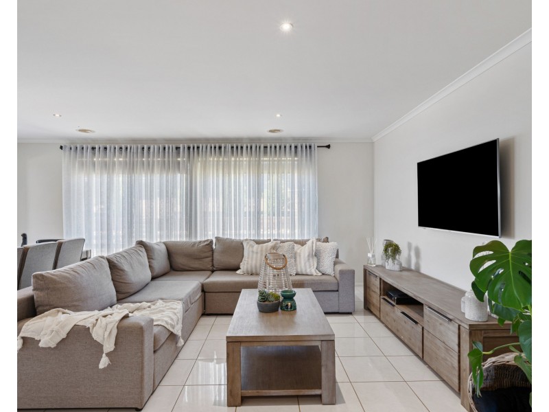 37 Highland Way, Maiden Gully VIC 3551