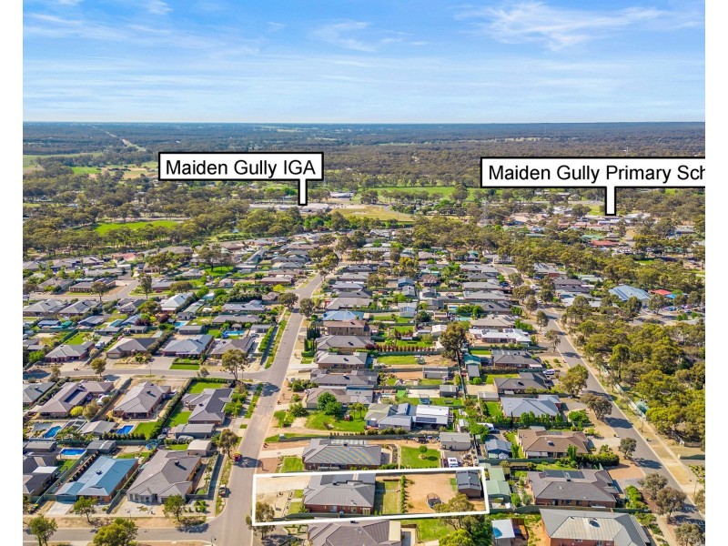 37 Highland Way, Maiden Gully VIC 3551