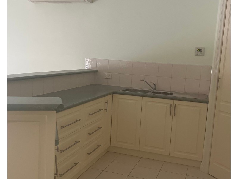 2/8A Haggar Street, Eaglehawk VIC 3556