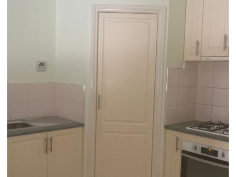 2/8A Haggar Street, Eaglehawk VIC 3556