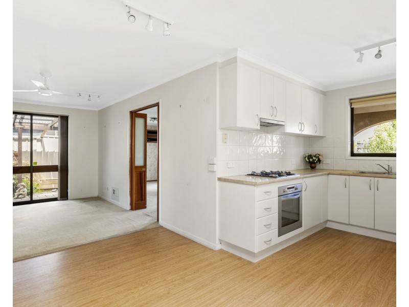 90 Nelson Street, California Gully VIC 3556