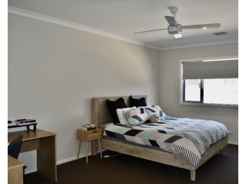 2/84 Marong Road, Golden Square VIC 3555