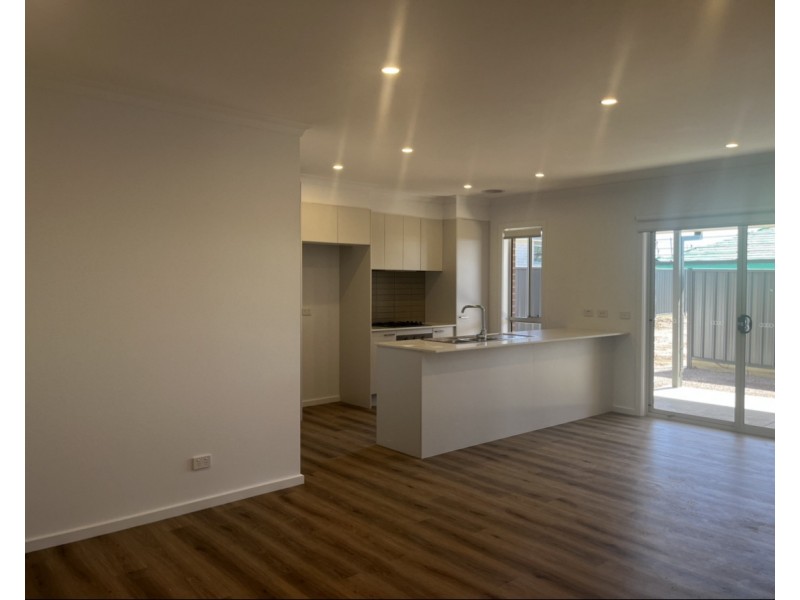 13 Fiedler Street, Huntly VIC 3551