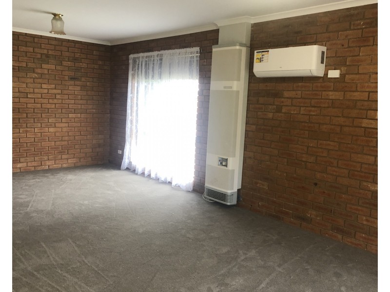 1/225 St Aidans Road, Strathdale VIC 3550