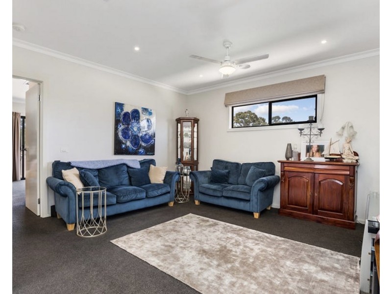 83 Norelle Crescent, Golden Square VIC 3555