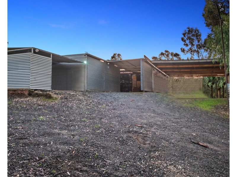 135 High Street, Axedale VIC 3551