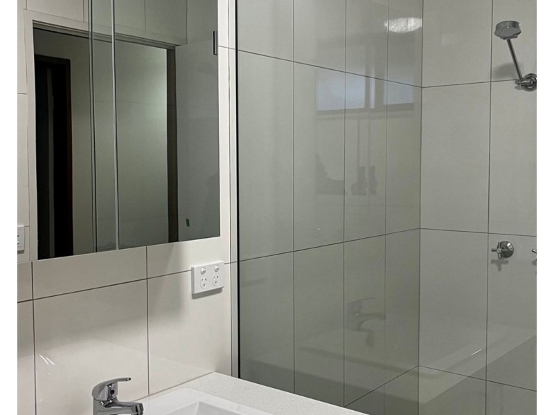 142 Olympic Parade, Kangaroo Flat VIC 3555