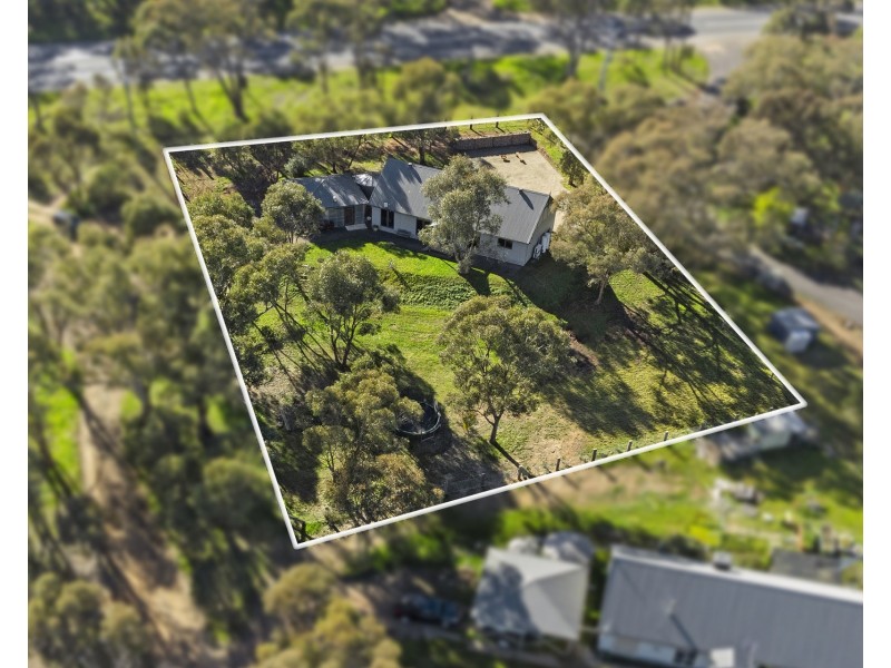 1 Bendigo-Maldon Road, Lockwood South VIC 3551