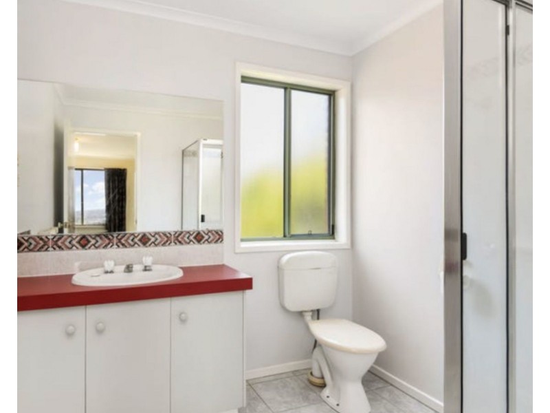 61 Ellis Street, Flora Hill VIC 3550