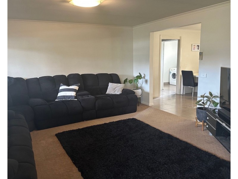 15 Imperial Court, California Gully VIC 3556