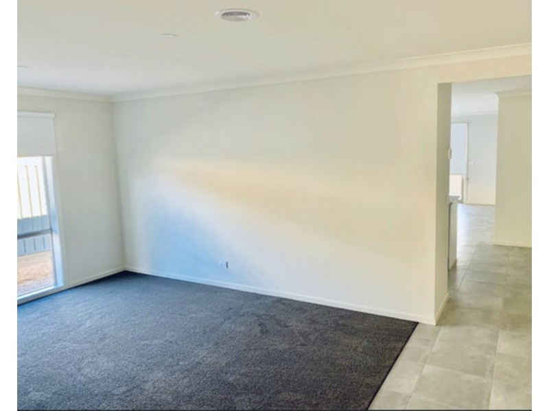 52 Coomoora Circuit, Strathfieldsaye VIC 3551