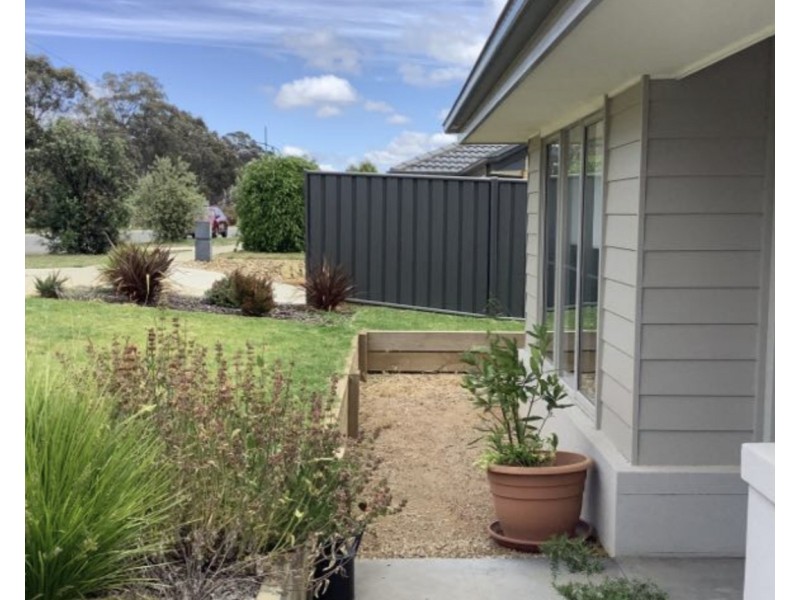 52 Coomoora Circuit, Strathfieldsaye VIC 3551