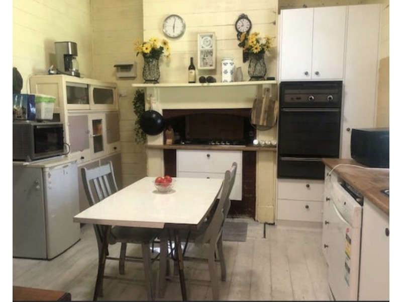 86 Swanston Street, Terang VIC 3264