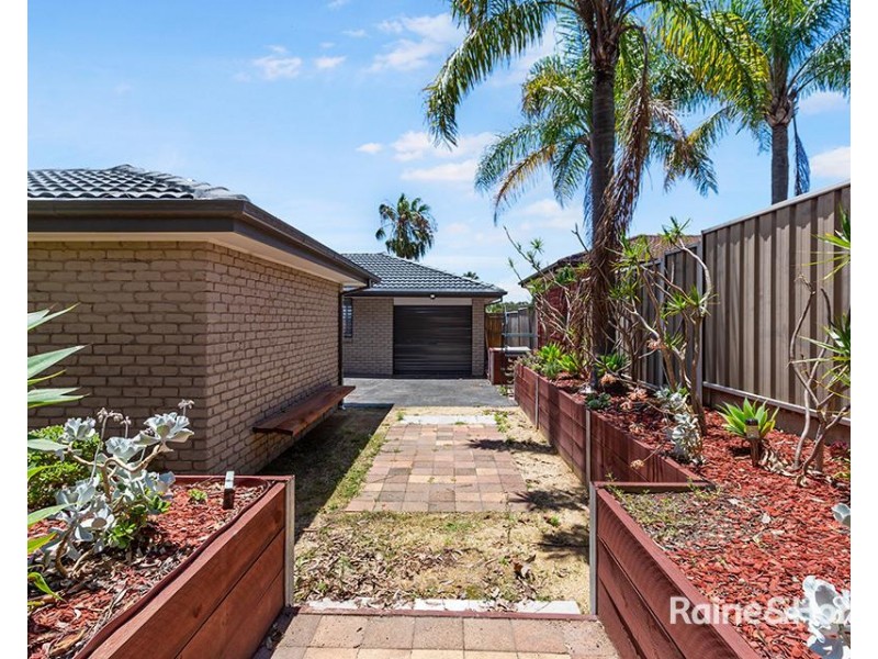 17 Blakewell Road, Thornton NSW 2322