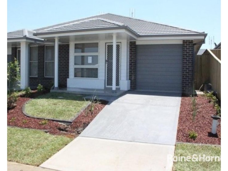 69A Awabakal Drive, Fletcher NSW 2287