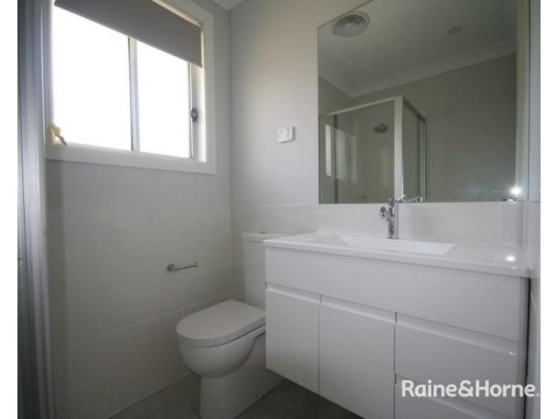 69A Awabakal Drive, Fletcher NSW 2287