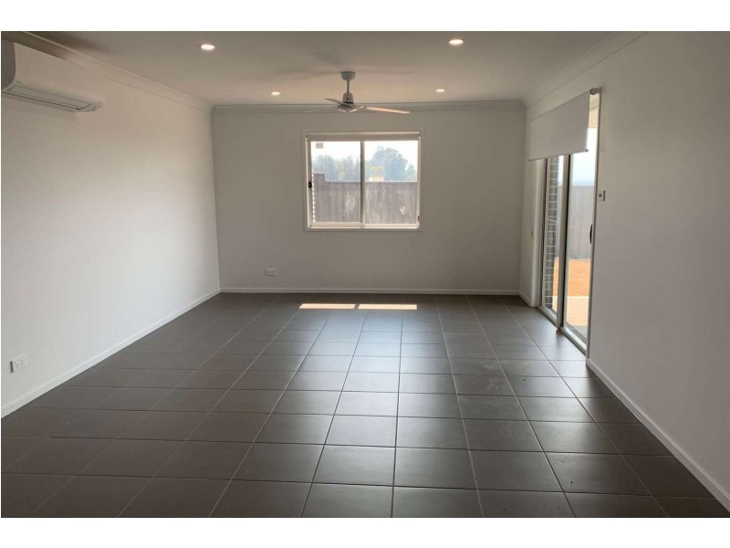 1/34 Mapplewell Circuit, Farley NSW 2320